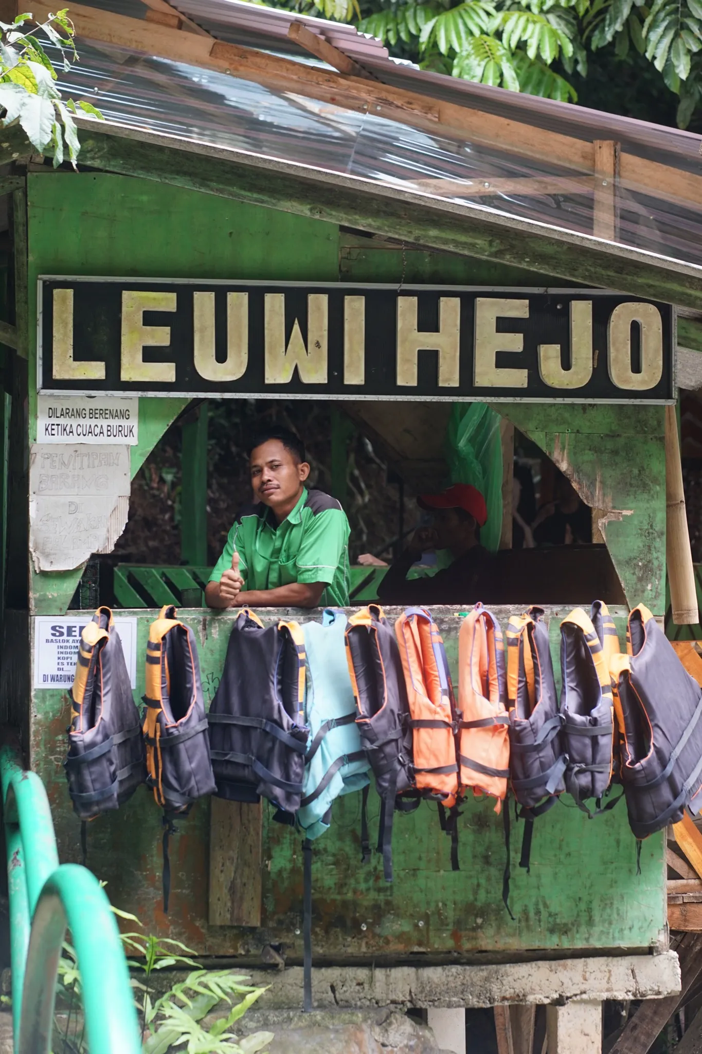 Home Streets, photograph 16 — Indonesia, 2024